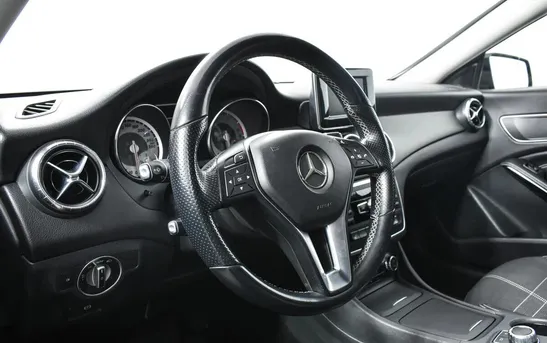 Mercedes-Benz CLA 1.60 робот, фото №1