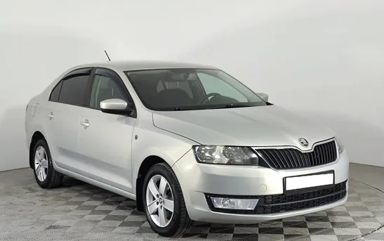 Skoda Rapid 1.40 робот, фото №1