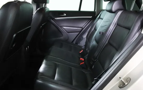 Volkswagen Tiguan 2.00 автомат, фото №1