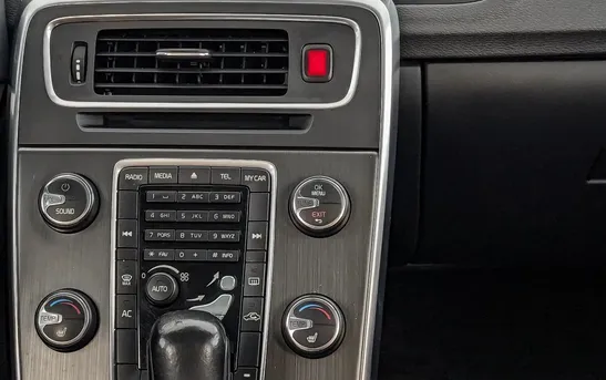 Volvo S60 1.60 робот, фото №1