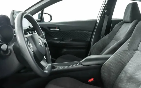Toyota C-HR 2.00 вариатор, фото №1