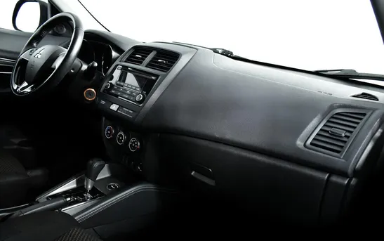 Mitsubishi ASX 2.00 вариатор, фото №1