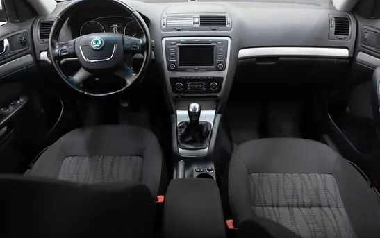 Skoda Octavia 1.60 механика, фото №1