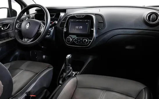 Renault Kaptur 1.60 вариатор, фото №1