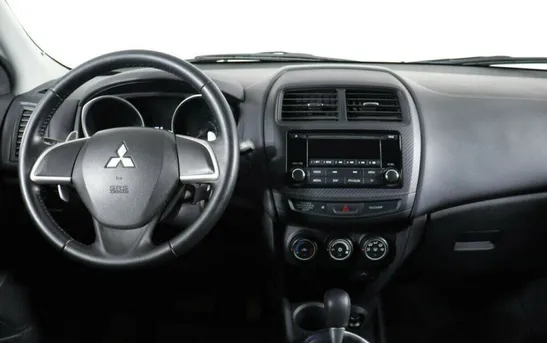 Mitsubishi ASX 1.80 вариатор, фото №1