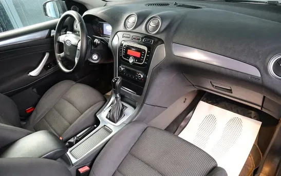 Ford Mondeo 2.30 автомат, фото №1