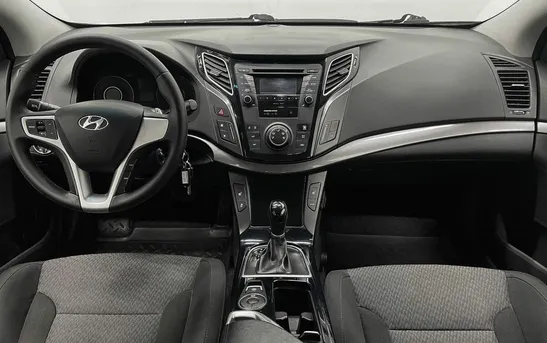 Hyundai i40 2.00 автомат, фото №1