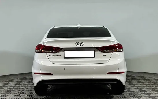 Hyundai Elantra 2.00 автомат, фото №1
