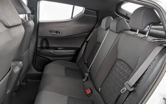 Toyota C-HR 2.00 вариатор, фото №1