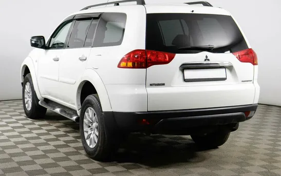 Mitsubishi Pajero Sport 3.00 автомат, фото №1