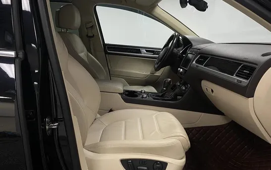 Volkswagen Touareg 3.00 автомат, фото №1