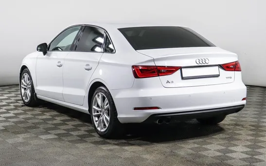 Audi A3 1.40 робот, фото №1