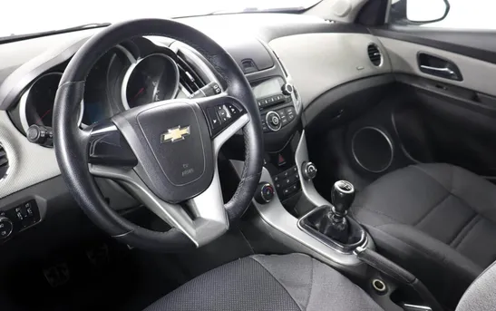 Chevrolet Cruze 1.60 механика, фото №1