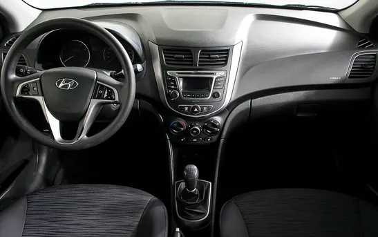 Hyundai Solaris 1.60 механика, фото №1