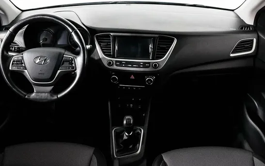 Hyundai Solaris 1.60 механика, фото №1