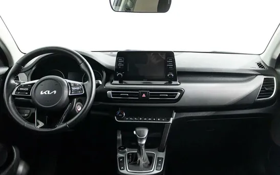 Kia Seltos 1.60 автомат, фото №1