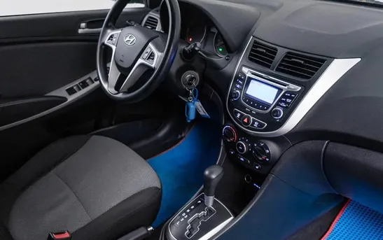 Hyundai Solaris 1.60 автомат, фото №1