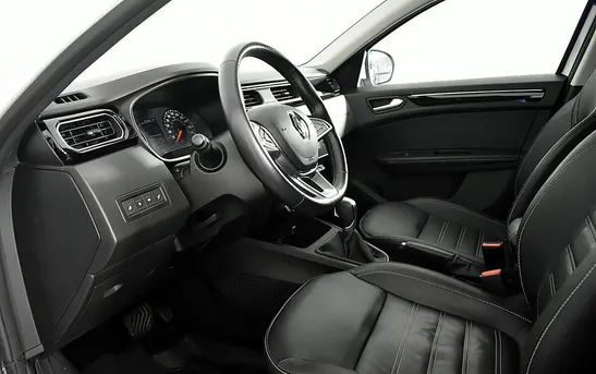 Renault Arkana 1.30 вариатор, фото №1