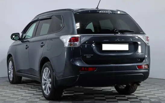 Mitsubishi Outlander 2.40 вариатор, фото №1