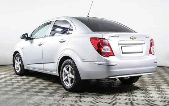 Chevrolet Aveo 1.60 механика, фото №1
