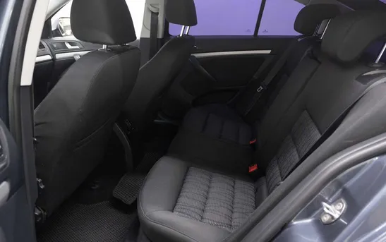 Skoda Octavia 1.60 механика, фото №1