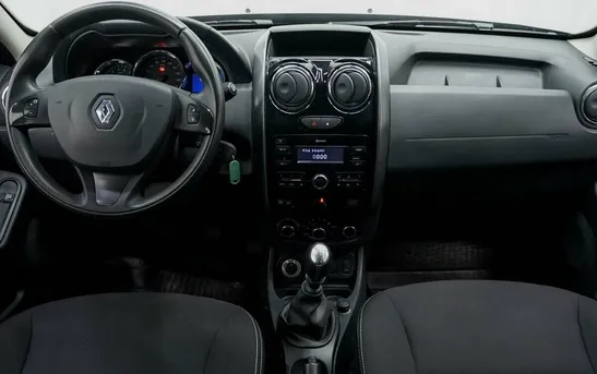 Renault Duster 1.60 механика, фото №1