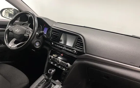 Hyundai Elantra 2.00 автомат, фото №1