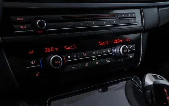 BMW 5 серии 3.00 автомат, фото №1