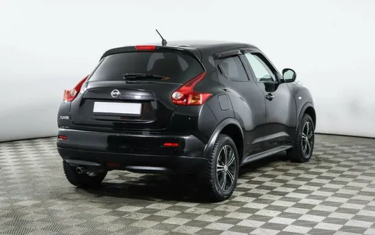 Nissan Juke 1.60 вариатор, фото №1