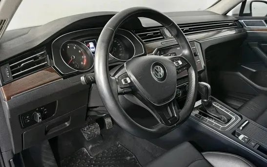 Volkswagen Passat 1.40 робот, фото №1