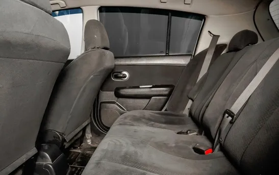 Nissan Tiida 1.60 механика, фото №1