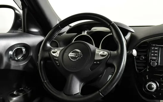 Nissan Juke 1.60 вариатор, фото №1