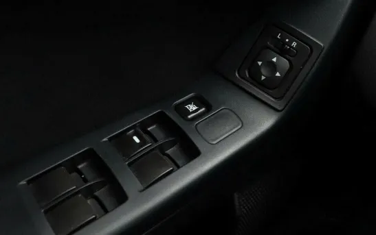 Mitsubishi Lancer 1.60 автомат, фото №1