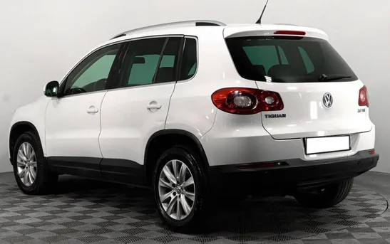 Volkswagen Tiguan 2.00 автомат, фото №1