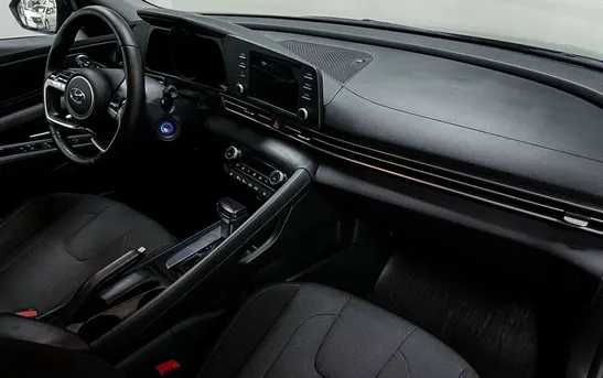 Hyundai Elantra 2.00 автомат, фото №1