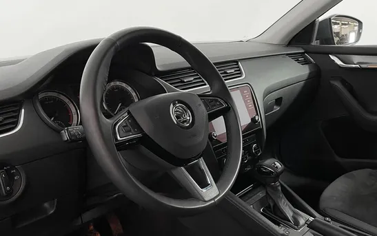 Skoda Octavia 1.80 робот, фото №1