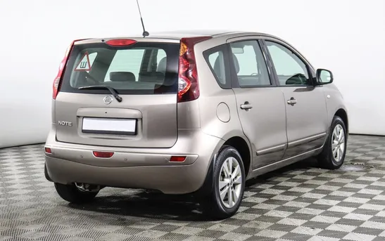 Nissan Note 1.60 автомат, фото №1