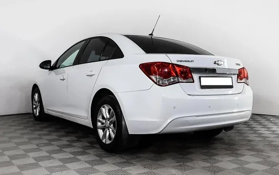 Chevrolet Cruze 1.60 механика, фото №1