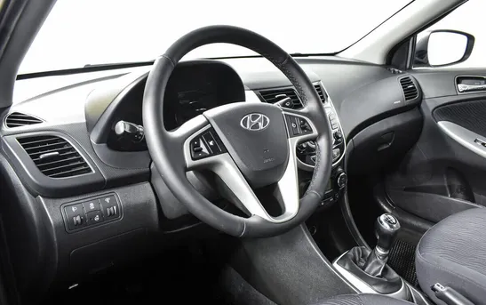 Hyundai Solaris 1.60 механика, фото №1