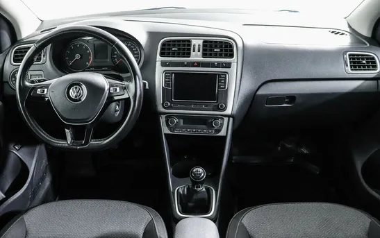 Volkswagen Polo 1.60 механика, фото №1