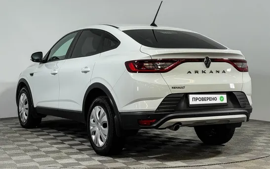Renault Arkana 1.60 механика, фото №1