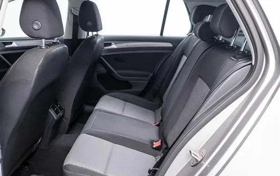 Volkswagen Golf 1.40 робот, фото №1