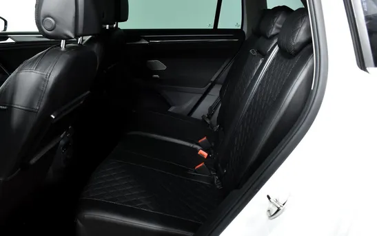 Volkswagen Tiguan 2.00 робот, фото №1