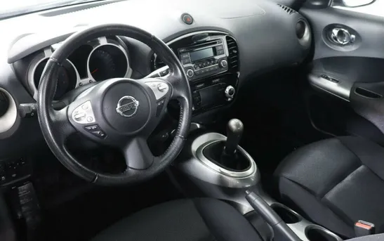 Nissan Juke 1.60 механика, фото №1