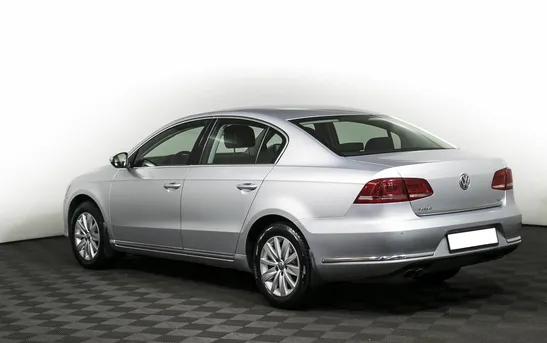 Volkswagen Passat 1.80 робот, фото №1