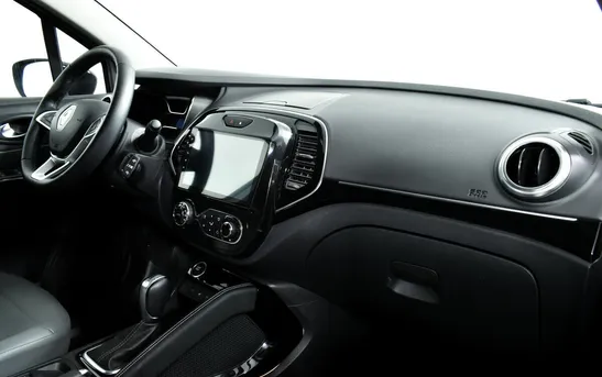 Renault Kaptur 1.60 вариатор, фото №1