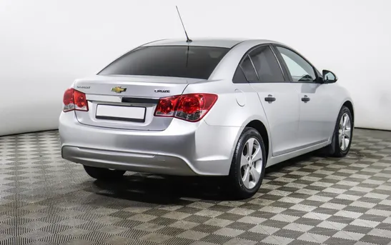 Chevrolet Cruze 1.60 автомат, фото №1