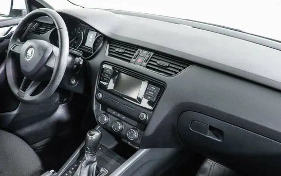 Skoda Octavia 1.60 автомат, фото №1