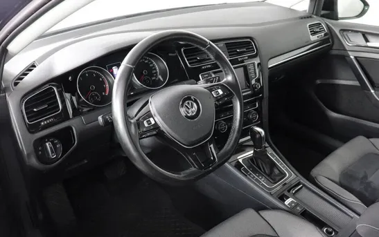 Volkswagen Golf 1.40 робот, фото №1