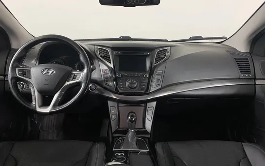 Hyundai i40 2.00 автомат, фото №1